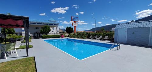 Grand Forks Hotel | Grand Forks Inn