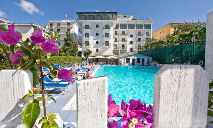 Sorrento City Centre Hotel | Grand Hotel Flora