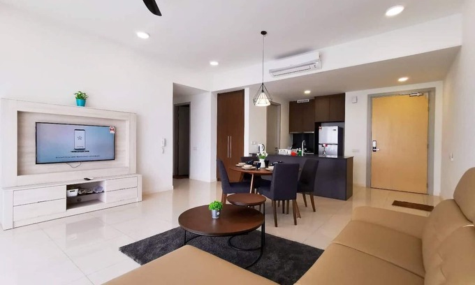 Medini Apartment | Grand Medini Suites5 (6pax) Wi-Fi @ JB City Home
