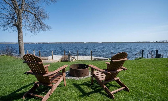 Greater Napanee House | Grand Oasis Napanee