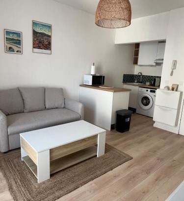 Agen Apartment | Grand studio cosy - A deux pas de la gare