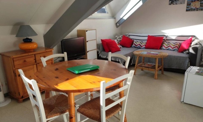 Aulus-les-Bains Apartment | Grand Studio Vue Montagne Resid. Ars
