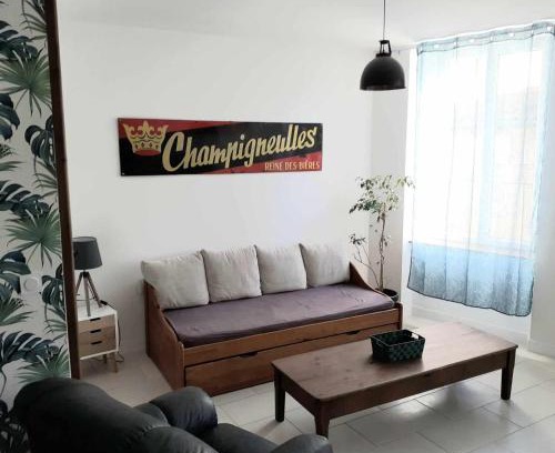 Moux House | Grand T3 calme et lumineux 4-6 personnes