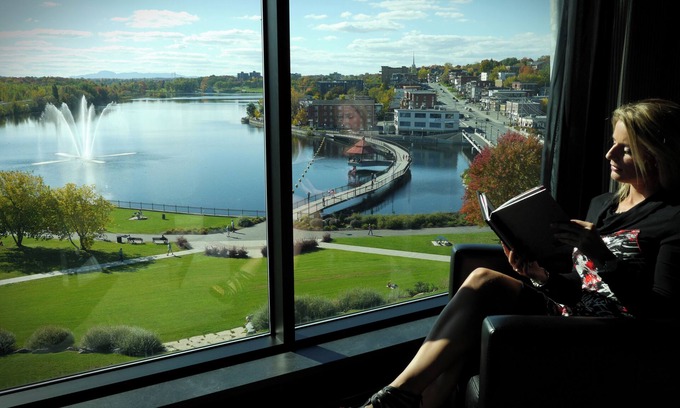 Sherbrooke Hotel | Grand Times Hotel Sherbrooke