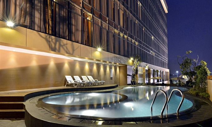 Tanjung Duren Utara Hotel | Grand Tjokro Jakarta