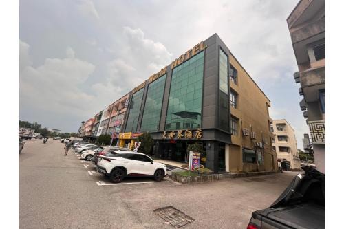 Bandar Baru Permas Jaya Hotel | Grand World Hotel
