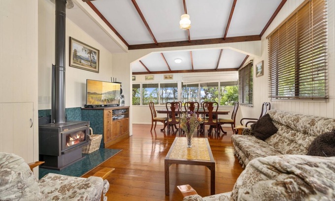 Bellara House | Grandads Beach House
