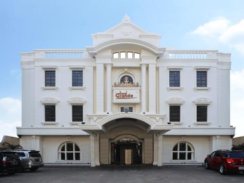 Bandar Lampung Hotel | Grande Hotel Lampung Powered by Archipelago