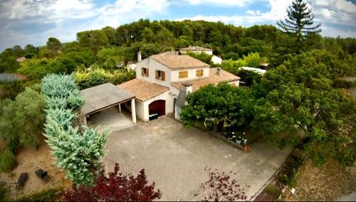 Grand Sud House | Grande maison de vacances jusqu'à 15 personnes, à quelques pas d'Aix-en-Provence