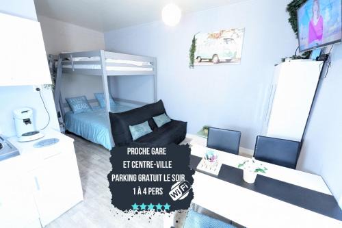 Poitiers Apartment | Grands Studios Maillochon accès Gare de Poitiers et Centre ville à Pieds