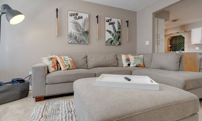 Mesa Grande House | GrandSlam Getaway @ Sloan w/9FT Pool, Park Close , Entire Home