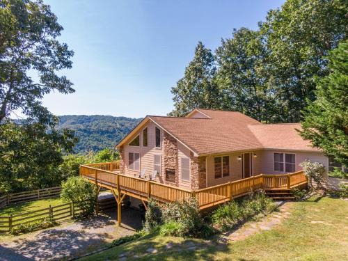 Deep Gap House | Grandview Getaway