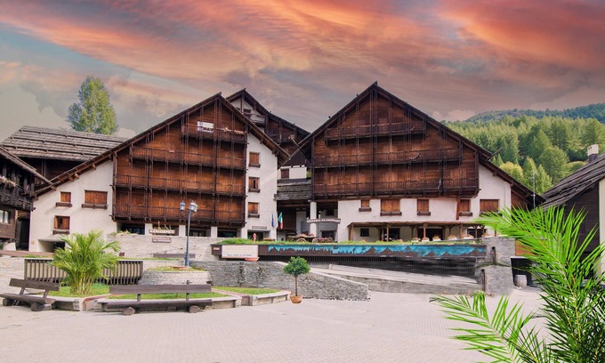 Grangesises Apartment | Grange Hike & Ski - 11C sestriere, Sestriere (Grange Sises), Italy