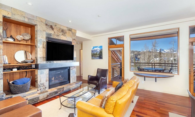 Mountain Village Condo | GRANITA 303- Gorgeous Views, Ski in/Ski out, Access to it All!