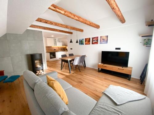 Zgornja Sorica Apartment | Grannys Retreat