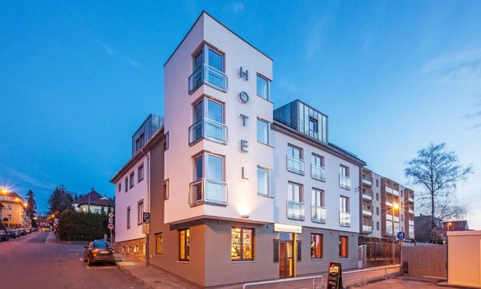 Novy Jicin Hotel | Graphic Hotel