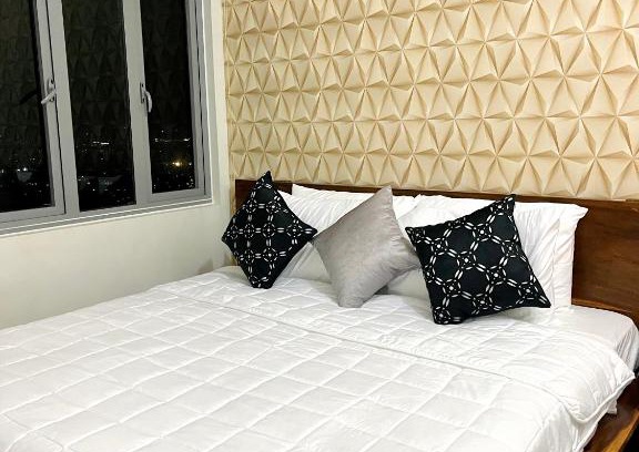 Santo Cristo Apartment | Grass Residences staycation