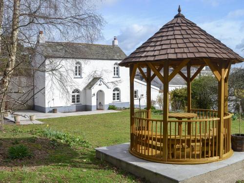 Crediton House | Grattan Cottage