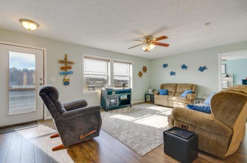 Cartwright Cove House | Gravois Mills Home Boating Vacation!