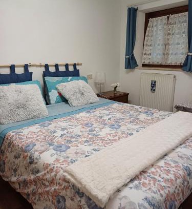 Gorizia Apartment | Grazioso Appartamento, Aria Condizionata "ALLE MURA DEL CASTELLO 1 Stefano e Paola Marchesini"