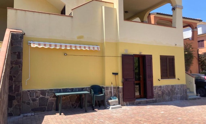 Buddittogliu Straulas Apartment | Grazioso monolocale con vista su Tavolara