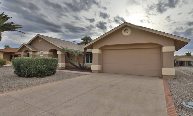 Sun City West House | Great 55+ Community Come relax and play!