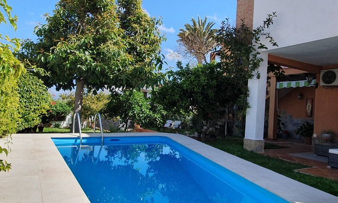 Alhaurin de la Torre Apartment | Great apartment with pool