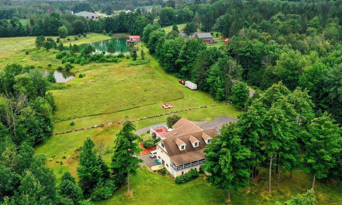 Canaan Apartment | Great central location nestled within our family owned & operating tree farm.
