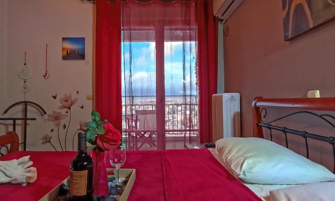 Nea Chalkidona Apartment | Great city view at a safe neighborhood near metro