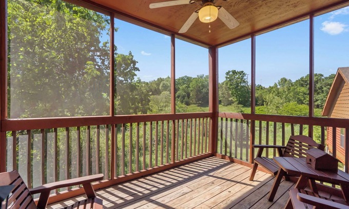 Branson Theater District Cabin | Great Family Cedar Cabin with Fireplace & Screened Deck just Minutes from Shows!