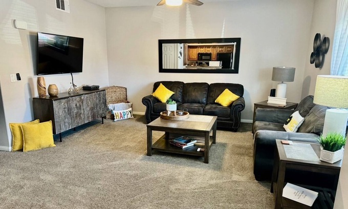 Mesquite Condo | Great Ground Level Getaway! Sleeps 6.