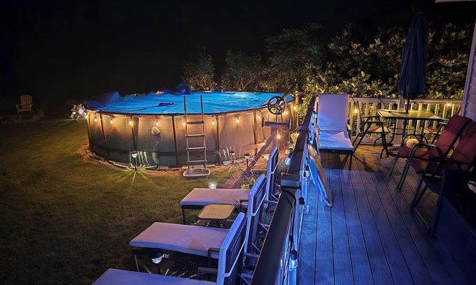Murdock House | Great home to unwind 15 minutes from Champaign Urbana and University of Illinois