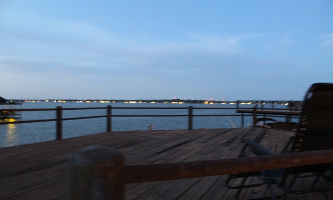 Seven Points House | Great House on Lake with Swimming, Fishing and Boating