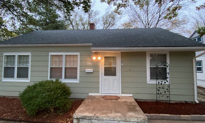 Wichita House | Great location - 4 bedroom in quiet area