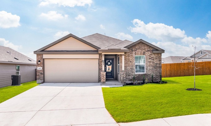 San Antonio House | Great Location! - Free Parking - Sleeps 8