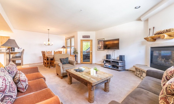 Warrior's Mark Condo | Great Location in Breck, Walk to Main Street! Private Hot Tub and Fireplace