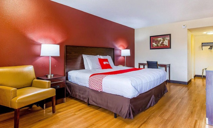 Moline House | Great Location Near Center for Belgian Culture! Pets are Allowed, Free Parking