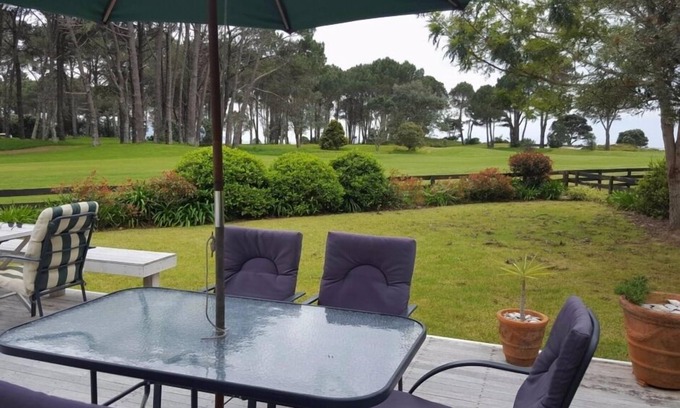 Matarangi House | Great location beside #1 fairway with ocean view