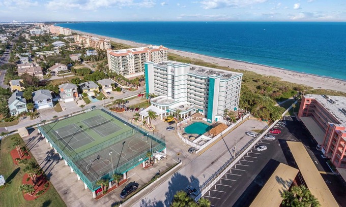 Port Canaveral Condo | Great Location! Ocean Front Condo - Family Vacation Resort