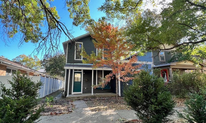 East Lawrence House | Great location right off Mass