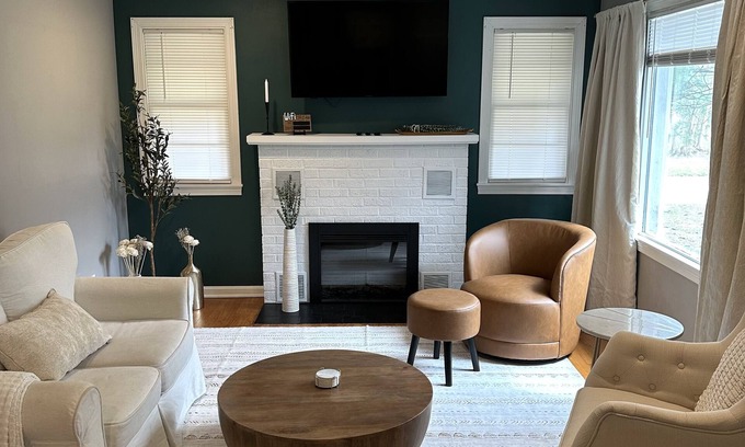 Kalamazoo House | Great location! Sleeps 8 with comfortable beds and a game room!