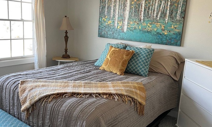 Clear Lake House | Great location to walk to Surf, public lake access and downtown. Charming duplex