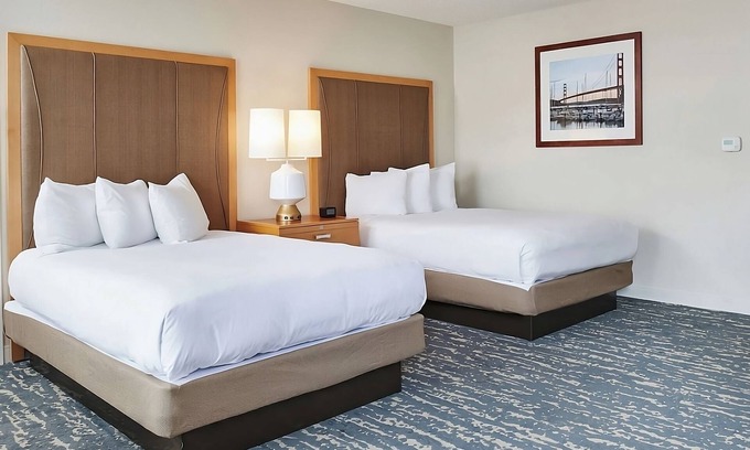 Berkeley Hotel | Great Relaxing Stay in Berkeley! Near Aquarium of the Bay, Pets Allowed, Balcony