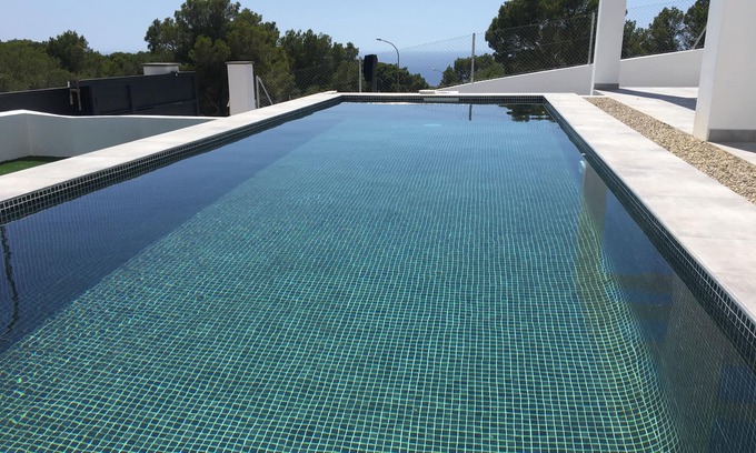 Badia Gran House | Great sea view in a quiet location. 20 min from Palma