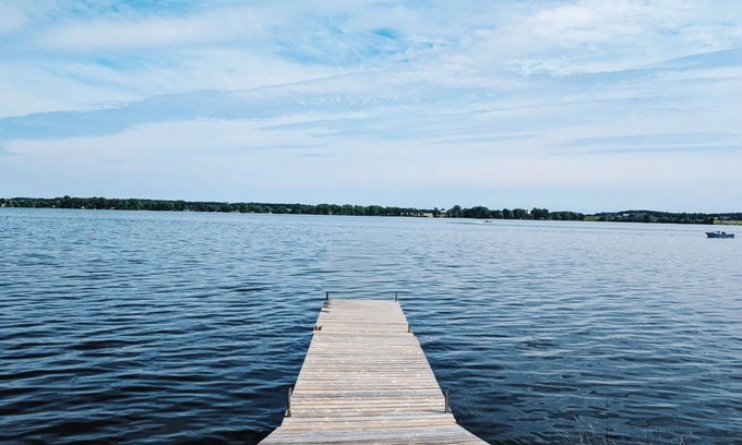 Greater Napanee Cottage | Great spot on Hay Bay with fabulous fishing and Swimming off the dock!