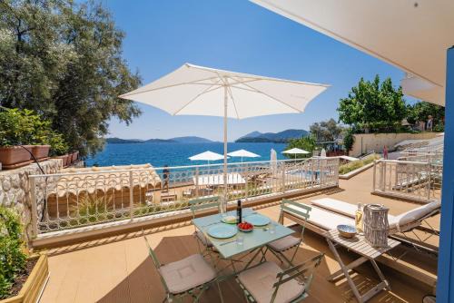 Perigiali Apartment | Greek Beach House Complex B2