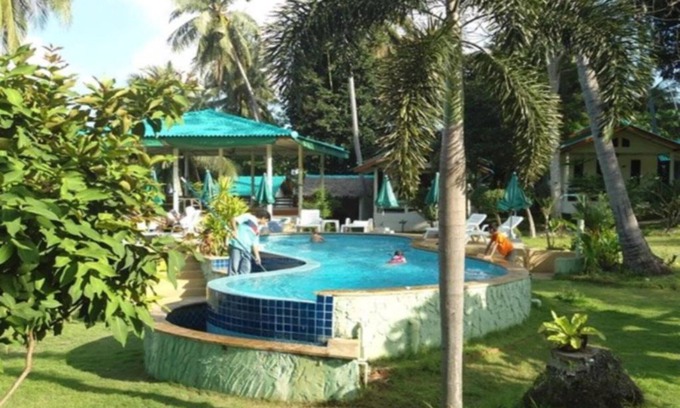 Bai Lan Hotel | Green Cottage Beach Resort