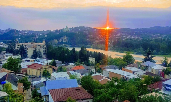 Kutaisi House | Green flower is located in the historical part of Kutaisi.5-minute walk centre.