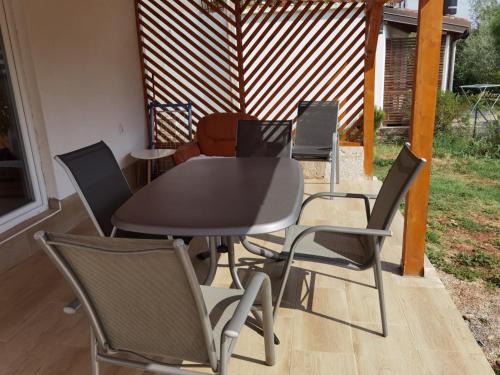Dajla Apartment | green garden