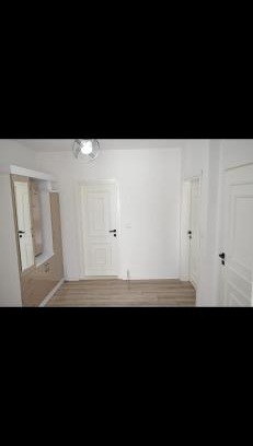 Pogradec Apartment | Green house